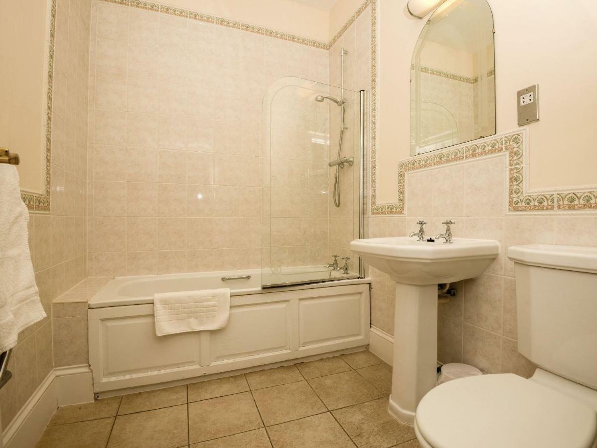 Lynford Hall Hotel Mundford Bilik gambar
